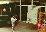 Standbild Produktionswerk von Hewlett Packard Palo Alto California USA, 1958, aus Sekunde 60 historischem Filmmaterial Videoclip 65675067785