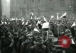 Standbild Erstellen der ersten Republik Tschechoslowakei Prag Tschechoslowakei, 1918, aus Sekunde 18 historischem Filmmaterial Videoclip 65675067801