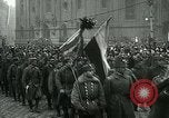 Standbild Erstellen der ersten Republik Tschechoslowakei Prag Tschechoslowakei, 1918, aus Sekunde 32 historischem Filmmaterial Videoclip 65675067801