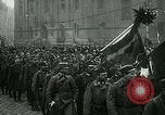 Standbild Erstellen der ersten Republik Tschechoslowakei Prag Tschechoslowakei, 1918, aus Sekunde 35 historischem Filmmaterial Videoclip 65675067801