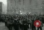 Standbild Erstellen der ersten Republik Tschechoslowakei Prag Tschechoslowakei, 1918, aus Sekunde 48 historischem Filmmaterial Videoclip 65675067801
