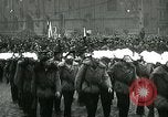 Standbild Erstellen der ersten Republik Tschechoslowakei Prag Tschechoslowakei, 1918, aus Sekunde 61 historischem Filmmaterial Videoclip 65675067801