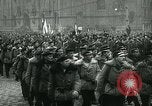 Standbild Erstellen der ersten Republik Tschechoslowakei Prag Tschechoslowakei, 1918, aus Sekunde 62 historischem Filmmaterial Videoclip 65675067801