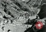Standbild Arabische Truppen während des Arabischen Revolte Arabien, 1916, aus Sekunde 4 historischem Filmmaterial Videoclip 65675067802