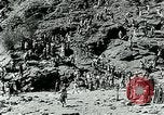 Standbild Arabische Truppen während des Arabischen Revolte Arabien, 1916, aus Sekunde 22 historischem Filmmaterial Videoclip 65675067802