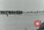 Standbild Arabische Truppen während des Arabischen Revolte Arabien, 1916, aus Sekunde 38 historischem Filmmaterial Videoclip 65675067802