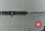 Standbild Arabische Truppen während des Arabischen Revolte Arabien, 1916, aus Sekunde 39 historischem Filmmaterial Videoclip 65675067802
