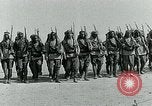 Standbild Arabische Truppen während des Arabischen Revolte Arabien, 1916, aus Sekunde 54 historischem Filmmaterial Videoclip 65675067802