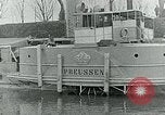 Immagine di Noi forze dell esercito fine della prima guerra mondiale al Deutsches Eck Koblenz Germania, 1918, secondo 27 filmato di repertorio 65675067803