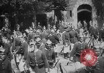 Image Affiche annonçant la mobilisation Berlin Allemagne, 1914, de la seconde 15 séquences d'archives historiques vidéo 65675067821