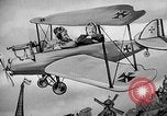 Standbild Musical Theater in Deutschland während Ersten Weltkrieg Deutschland, 1915, aus Sekunde 27 historischem Filmmaterial Videoclip 65675067823