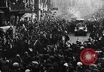 Image le Roi Albert Ier et de la Reine Elisabeth défilé d'examen des troupes belges Bruxelles Belgique, 1919, de la seconde 18 séquences d'archives historiques vidéo 65675067825