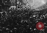 Image le Roi Albert Ier et de la Reine Elisabeth défilé d'examen des troupes belges Bruxelles Belgique, 1919, de la seconde 25 séquences d'archives historiques vidéo 65675067825