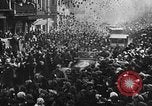 Image le Roi Albert Ier et de la Reine Elisabeth défilé d'examen des troupes belges Bruxelles Belgique, 1919, de la seconde 30 séquences d'archives historiques vidéo 65675067825