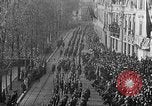 Image le Roi Albert Ier et de la Reine Elisabeth défilé d'examen des troupes belges Bruxelles Belgique, 1919, de la seconde 58 séquences d'archives historiques vidéo 65675067825