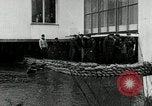 Image flood l'Europe, 1955, de la seconde 36 séquences d'archives historiques vidéo 65675067829