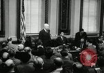 Immagine di Conferenza stampa Washington DC USA, 1955, secondo 25 filmato di repertorio 65675067830