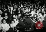 Standbild film Premier Boston Massachusetts USA, 1955, aus Sekunde 44 historischem Filmmaterial Videoclip 65675067832