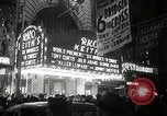 Standbild film Premier Boston Massachusetts USA, 1955, aus Sekunde 46 historischem Filmmaterial Videoclip 65675067832