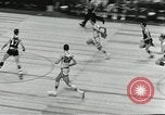 Standbild Basketball match New York United States USA, 1955, aus Sekunde 8 historischem Filmmaterial Videoclip 65675067834
