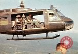 Standbild 101st Airborne Division A Shau Tal Vietnam, 1970, aus Sekunde 28 historischem Filmmaterial Videoclip 65675067847