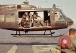 Standbild 101st Airborne Division A Shau Tal Vietnam, 1970, aus Sekunde 32 historischem Filmmaterial Videoclip 65675067847