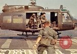 Standbild 101st Airborne Division A Shau Tal Vietnam, 1970, aus Sekunde 37 historischem Filmmaterial Videoclip 65675067847