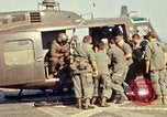 Standbild 101st Airborne Division A Shau Tal Vietnam, 1970, aus Sekunde 41 historischem Filmmaterial Videoclip 65675067847