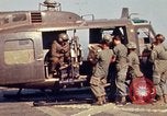 Standbild 101st Airborne Division A Shau Tal Vietnam, 1970, aus Sekunde 48 historischem Filmmaterial Videoclip 65675067847