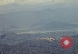 Standbild 101st Airborne Division A Shau Tal Vietnam, 1971, aus Sekunde 29 historischem Filmmaterial Videoclip 65675067848