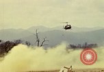 Standbild 101st Airborne Division A Shau Tal Vietnam, 1971, aus Sekunde 47 historischem Filmmaterial Videoclip 65675067848