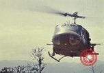 Standbild 101st Airborne Division A Shau Tal Vietnam, 1971, aus Sekunde 55 historischem Filmmaterial Videoclip 65675067848