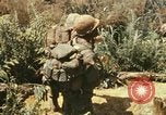Immagine di 101ª Divisione aviotrasportata Il Vietnam, 1971, secondo 15 filmato di repertorio 65675067849