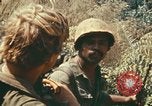 Immagine di 101ª Divisione aviotrasportata Il Vietnam, 1971, secondo 44 filmato di repertorio 65675067849