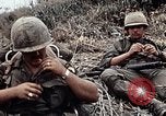 Immagine di 101ª Divisione aviotrasportata Una valle Shau Vietnam, 1971, secondo 61 filmato di repertorio 65675067852