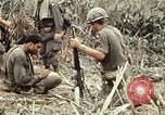 Standbild 101st Airborne Division Vietnam, 1971, aus Sekunde 56 historischem Filmmaterial Videoclip 65675067855