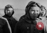 Standbild japanische Truppen Bataan Luzon Philippinen, 1942, aus Sekunde 15 historischem Filmmaterial Videoclip 65675067856