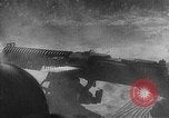 Standbild japanische Truppen Bataan Luzon Philippinen, 1942, aus Sekunde 39 historischem Filmmaterial Videoclip 65675067856