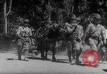 Standbild japanische Truppen Bataan Luzon Philippinen, 1942, aus Sekunde 62 historischem Filmmaterial Videoclip 65675067856