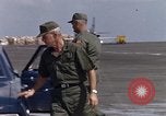 Standbild William Westmoreland Vietnam, 1967, aus Sekunde 9 historischem Filmmaterial Videoclip 65675067877