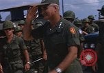 Standbild William Westmoreland Vietnam, 1967, aus Sekunde 18 historischem Filmmaterial Videoclip 65675067877