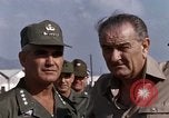 Standbild Lyndon Baines Johnson Vietnam, 1967, aus Sekunde 32 historischem Filmmaterial Videoclip 65675067879