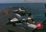 Image États-Unis 7e Flotte activités de transporteur sud de la mer de Chine du Sud, 1965, de la seconde 4 séquences d'archives historiques vidéo 65675067881