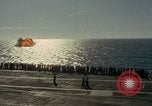 Image États-Unis 7e Flotte activités de transporteur sud de la mer de Chine du Sud, 1965, de la seconde 57 séquences d'archives historiques vidéo 65675067881