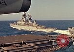 Image États-Unis 7e Flotte sud de la mer de Chine du Sud, 1965, de la seconde 13 séquences d'archives historiques vidéo 65675067892