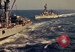 Image États-Unis 7e Flotte sud de la mer de Chine du Sud, 1965, de la seconde 56 séquences d'archives historiques vidéo 65675067892