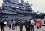 Immagine di I marinai americani San Francisco Bay California USA, 1968, secondo 5 filmato di repertorio 65675067894