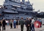 Immagine di I marinai americani San Francisco Bay California USA, 1968, secondo 9 filmato di repertorio 65675067894