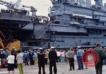 Immagine di I marinai americani San Francisco Bay California USA, 1968, secondo 12 filmato di repertorio 65675067894