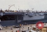 Immagine di I marinai americani San Francisco Bay California USA, 1968, secondo 33 filmato di repertorio 65675067894